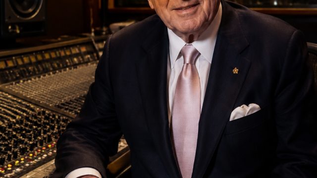 Celebrating Clive Davis: A Legacy in Music Production | situs slot gacor 2023, link bandar555, mpo99